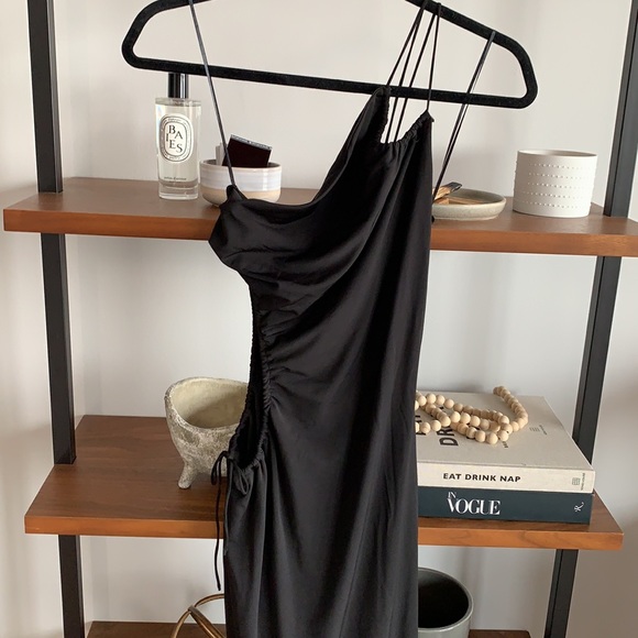 NWT Dynamite Asymmetrical Midi Dress - Picture 2 of 4